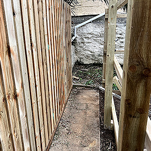 Professional fencing contractors working in Penzance Cornwall